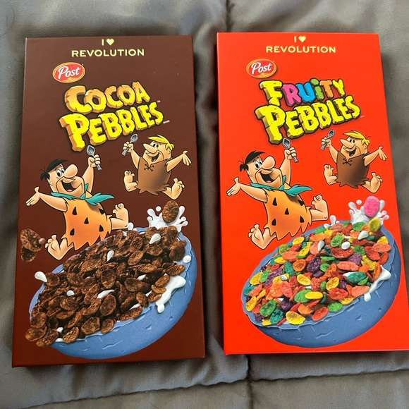 Fruity pebbles and cocoa pebbles eyeshadow palettes - Picture 9 of 14